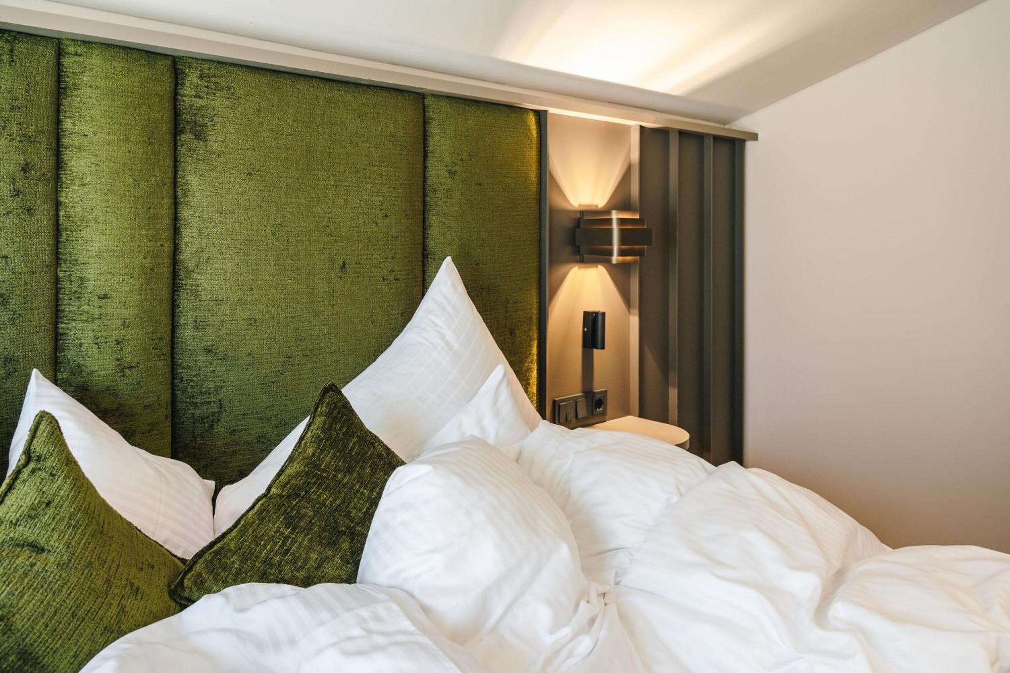 Hotel Arpuria L Hidden Luxury Mountain - Adults Friendly 4*